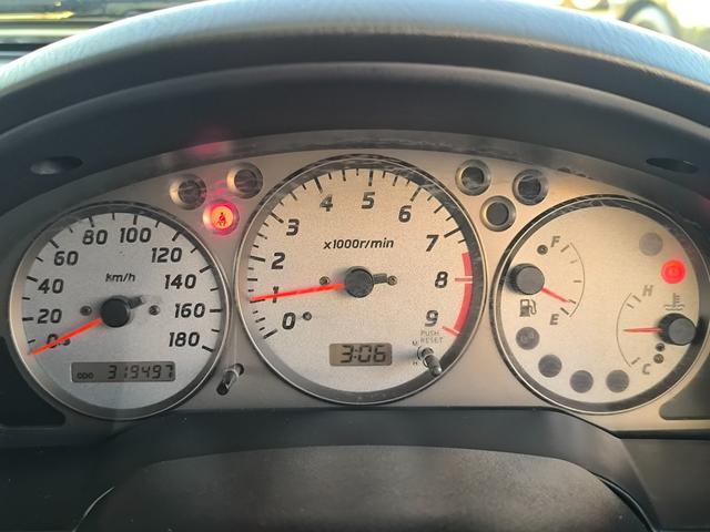 見やすい配置のメーターです☆どの指針も問題なく動作しております☆