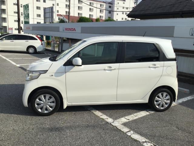 G ホンダ純正オーディオ スマートキー フルオートエアコン 盗難防止システム 横滑り防止装置 ベンチシート 衝突安全ボディ アイドリングストップ CD ABS エアバッグ パワーステアリング(4枚目)