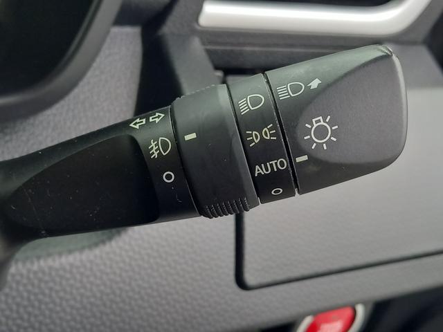 ルーミー カスタムG ナビ TV バックカメラ Bluetoothオーディオ 両側パワースライドドア コーナーセンサー フォグランプ クルーズコントロール 純正14インチアルミホイール オートライト・ハイビーム ETC(6枚目)