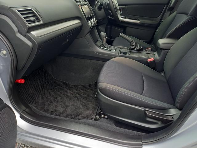 インプレッサスポーツ １．６ｉ－Ｌアイサイト　プラウドエディション　ナビ　ＴＶ　バックカメラ　Ｂｌｕｅｔｏｏｔｈオーディオ　クルーズコントロール　オートライト　プッシュスタート　スマートキー　ドアバイザー　フォグランプ　純正１６インチアルミホイール　電動格納ミラー（15枚目）