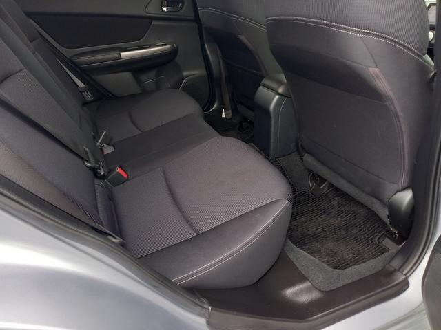 インプレッサスポーツ １．６ｉ－Ｌアイサイト　プラウドエディション　ナビ　ＴＶ　バックカメラ　Ｂｌｕｅｔｏｏｔｈオーディオ　クルーズコントロール　オートライト　プッシュスタート　スマートキー　ドアバイザー　フォグランプ　純正１６インチアルミホイール　電動格納ミラー（18枚目）