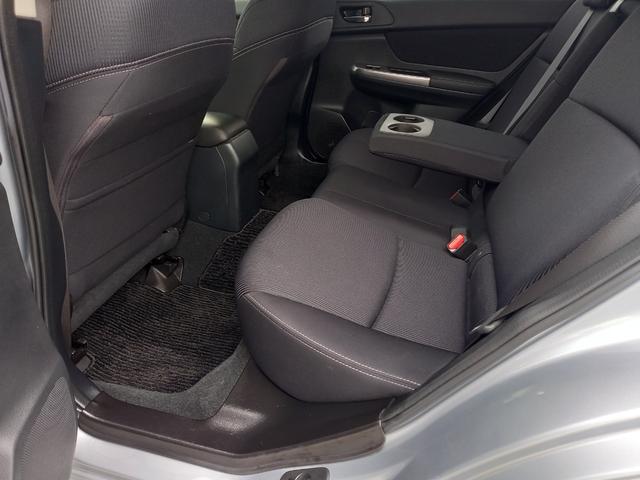 インプレッサスポーツ １．６ｉ－Ｌアイサイト　プラウドエディション　ナビ　ＴＶ　バックカメラ　Ｂｌｕｅｔｏｏｔｈオーディオ　クルーズコントロール　オートライト　プッシュスタート　スマートキー　ドアバイザー　フォグランプ　純正１６インチアルミホイール　電動格納ミラー（21枚目）