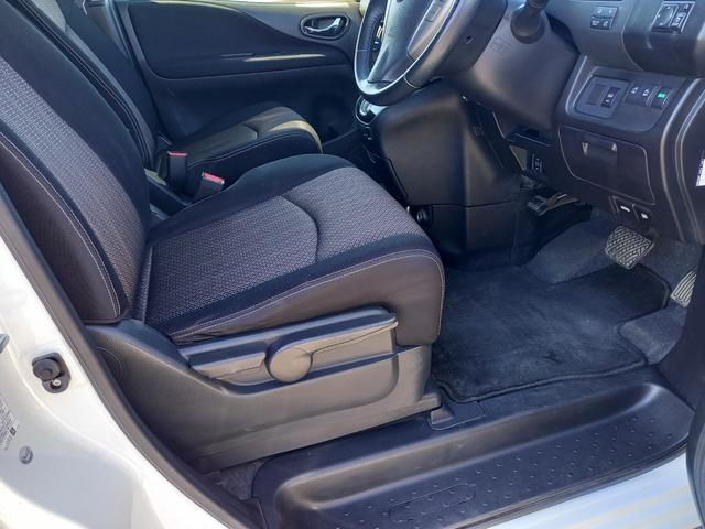 セレナ ハイウェイスター Vセレクション+セーフティ SHV ナビ TV バックカメラ Bluetooth 後席モニター 両側パワースライドドア ETC 8人乗り フォグランプ クルーズコントロール 純正16インチアルミホイール オートライト ウォークスルー(13枚目)