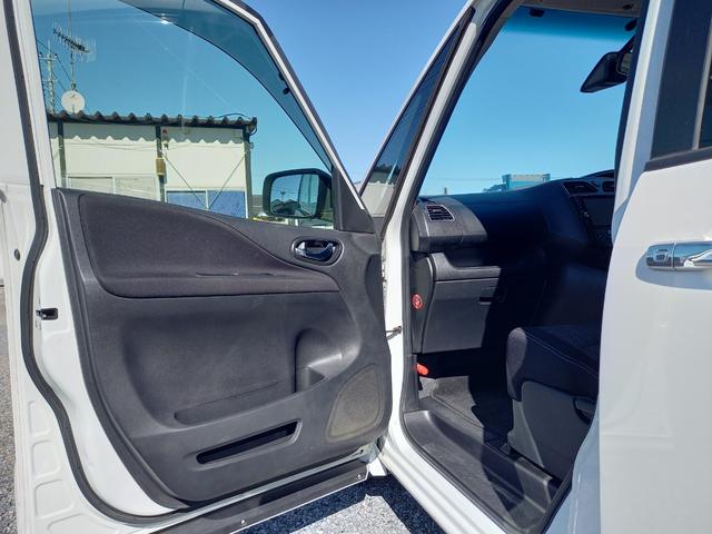 セレナ ハイウェイスター Vセレクション+セーフティ SHV ナビ TV バックカメラ Bluetooth 後席モニター 両側パワースライドドア ETC 8人乗り フォグランプ クルーズコントロール 純正16インチアルミホイール オートライト ウォークスルー(18枚目)