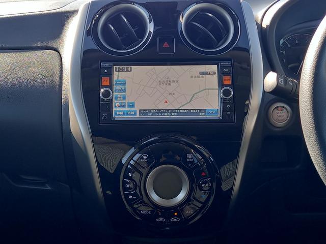 ノート Ｘ　ＤＩＧ－Ｓ　Ｖセレクション＋セーフティ　ナビ　ＴＶ　アラウンドビューモニター　スーパーチャージャー　インテリキー　アイドリングストップ　エマージェンシーブレーキ　ＥＴＣ　ＬＥＤヘッドライト　ドライブレコーダー　オートライト　電動格納ミラー（3枚目）