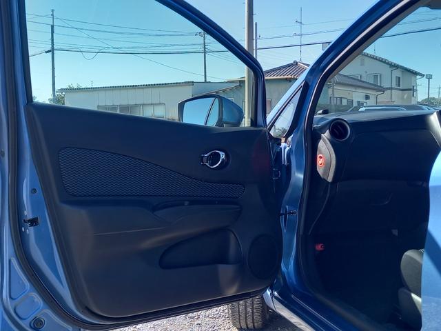 ノート Ｘ　ＤＩＧ－Ｓ　Ｖセレクション＋セーフティ　ナビ　ＴＶ　アラウンドビューモニター　スーパーチャージャー　インテリキー　アイドリングストップ　エマージェンシーブレーキ　ＥＴＣ　ＬＥＤヘッドライト　ドライブレコーダー　オートライト　電動格納ミラー（18枚目）