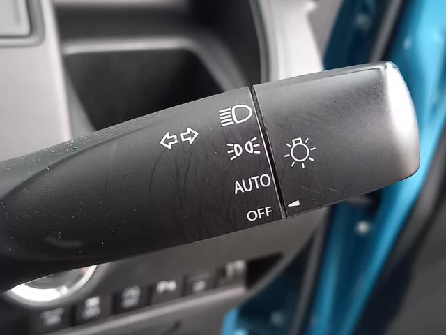 ソリオ ハイブリッドＭＸ　４ＷＤ　デュアルカメラブレーキサポート　ＬＥＤヘッドライト　シートヒーター　クルーズコントロール　ＥＴＣ　左側パワースライドドア　プッシュスタート　スマートキー　純正１５インチアルミホイール　ドラレコ（6枚目）