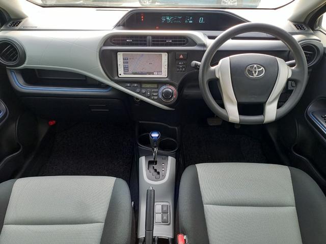 アクア S ナビ TV Bluetoothオーディオ ETC キーレスエントリー ドアバイザー ヘッドライトレベライザー 電動格納ミラー ウィンカーミラー フルオートエアコン(2枚目)