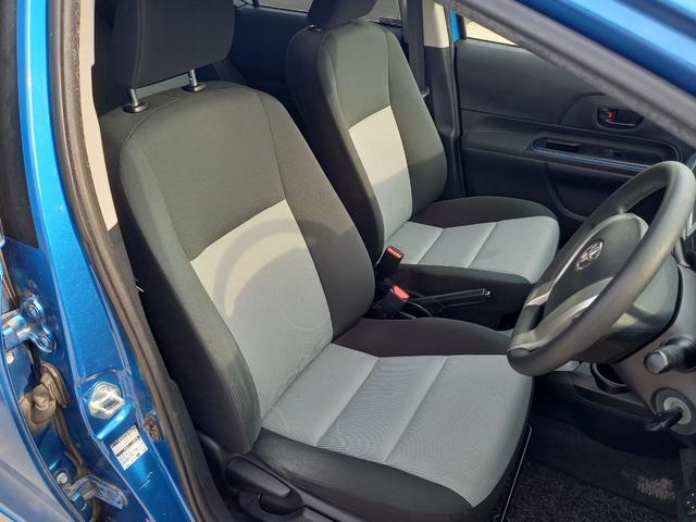 アクア S ナビ TV Bluetoothオーディオ ETC キーレスエントリー ドアバイザー ヘッドライトレベライザー 電動格納ミラー ウィンカーミラー フルオートエアコン(7枚目)