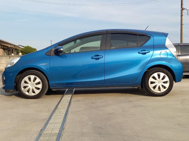 アクア S ナビ TV Bluetoothオーディオ ETC キーレスエントリー ドアバイザー ヘッドライトレベライザー 電動格納ミラー ウィンカーミラー フルオートエアコン(28枚目)