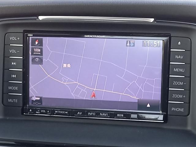 アテンザセダン ＸＤ　ディーゼル　ターボ　６速マニュアル　ナビ　ＴＶ　バックカメラ　Ｂｌｕｅｔｏｏｔｈ　クルーズコントロール　プッシュスタート　スマートキー　オートライト　純正１９インチアルミホイール　ＥＴＣ　フォグランプ（4枚目）