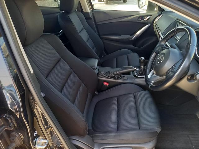 アテンザセダン ＸＤ　ディーゼル　ターボ　６速マニュアル　ナビ　ＴＶ　バックカメラ　Ｂｌｕｅｔｏｏｔｈ　クルーズコントロール　プッシュスタート　スマートキー　オートライト　純正１９インチアルミホイール　ＥＴＣ　フォグランプ（9枚目）