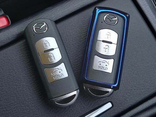 アテンザセダン ＸＤ　ディーゼル　ターボ　６速マニュアル　ナビ　ＴＶ　バックカメラ　Ｂｌｕｅｔｏｏｔｈ　クルーズコントロール　プッシュスタート　スマートキー　オートライト　純正１９インチアルミホイール　ＥＴＣ　フォグランプ（11枚目）