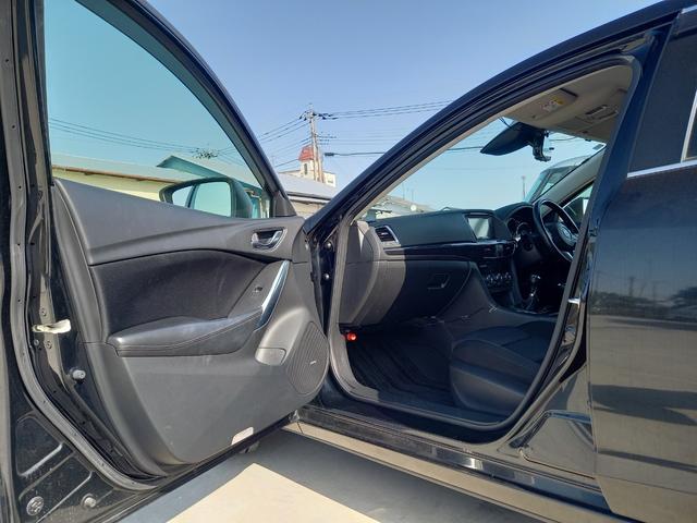 アテンザセダン ＸＤ　ディーゼル　ターボ　６速マニュアル　ナビ　ＴＶ　バックカメラ　Ｂｌｕｅｔｏｏｔｈ　クルーズコントロール　プッシュスタート　スマートキー　オートライト　純正１９インチアルミホイール　ＥＴＣ　フォグランプ（18枚目）