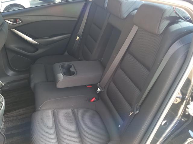 アテンザセダン ＸＤ　ディーゼル　ターボ　６速マニュアル　ナビ　ＴＶ　バックカメラ　Ｂｌｕｅｔｏｏｔｈ　クルーズコントロール　プッシュスタート　スマートキー　オートライト　純正１９インチアルミホイール　ＥＴＣ　フォグランプ（23枚目）