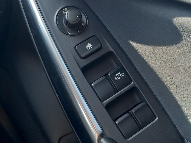 アテンザセダン ＸＤ　ディーゼル　ターボ　６速マニュアル　ナビ　ＴＶ　バックカメラ　Ｂｌｕｅｔｏｏｔｈ　クルーズコントロール　プッシュスタート　スマートキー　オートライト　純正１９インチアルミホイール　ＥＴＣ　フォグランプ（46枚目）