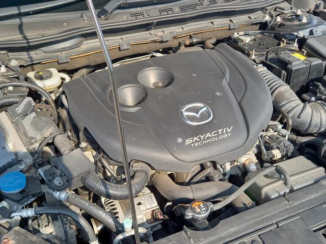 アテンザセダン ＸＤ　ディーゼル　ターボ　６速マニュアル　ナビ　ＴＶ　バックカメラ　Ｂｌｕｅｔｏｏｔｈ　クルーズコントロール　プッシュスタート　スマートキー　オートライト　純正１９インチアルミホイール　ＥＴＣ　フォグランプ（53枚目）