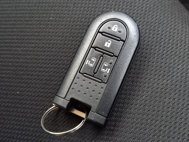 ルーミー カスタムＧ－Ｔ　ナビ　ＴＶ　バックカメラ　Ｂｌｕｅｔｏｏｔｈ　シートヒーター　クルーズコントロール　ＥＴＣ　オートライト　フォグランプ　１５インチアルミホイール　クリアランスソナー　ドアバイザー　衝突被害軽減ブレーキ（7枚目）