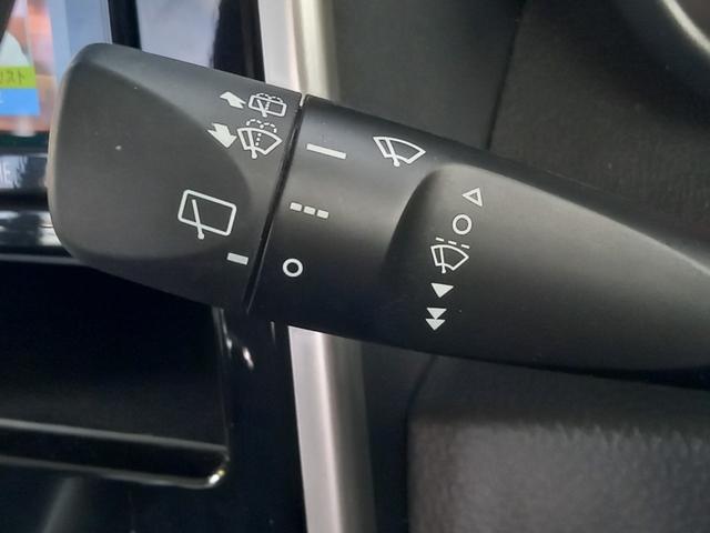 ルーミー カスタムＧ－Ｔ　ナビ　ＴＶ　バックカメラ　Ｂｌｕｅｔｏｏｔｈ　シートヒーター　クルーズコントロール　ＥＴＣ　オートライト　フォグランプ　１５インチアルミホイール　クリアランスソナー　ドアバイザー　衝突被害軽減ブレーキ（47枚目）