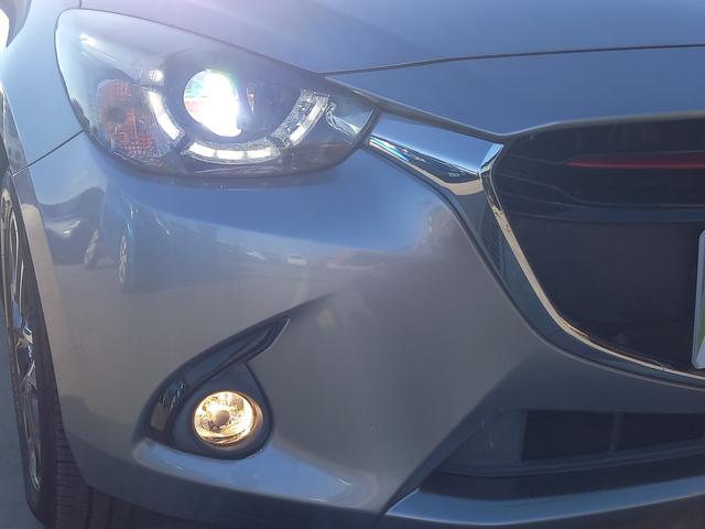 デミオ ＸＤツーリング　ディーゼル　ターボ　ナビ　ＴＶ　バックカメラ　クルーズコントロール　プッシュスタート　スマートキー　純正１６インチアルミホイール　ＥＴＣ　オートライト　フォグランプ　アイドリングストップ　ドアバイザー（32枚目）