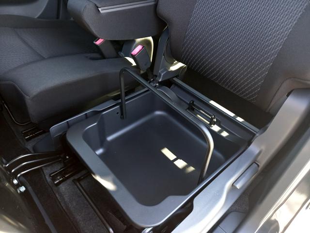 ワゴンRスティングレー T ターボ ナビ TV シートヒーター 純正15インチアルミホイール プッシュスタート スマートキー スペアキー ETC フォグランプ 電動格納ミラー ドアバイザー アイドリングストップ オートライト(17枚目)