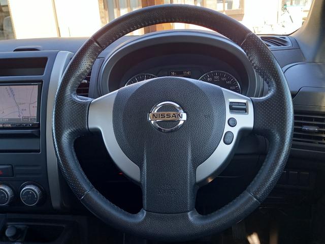 エクストレイル ２０Ｘｔｔ　ナビ　ＴＶ　バックモニター　Ｂｌｕｅｔｏｏｔｈ　全席シートヒーター　ＨＩＤ　オートライト　ＥＴＣ　切替式４ＷＤ　インテリジェントキー　フォグランプ　クルーズコントロール　純正１８インチアルミホイール（5枚目）