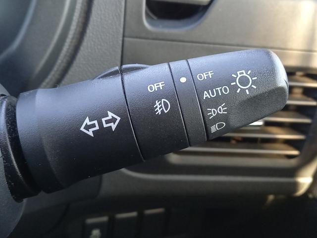 エクストレイル ２０Ｘｔｔ　ナビ　ＴＶ　バックモニター　Ｂｌｕｅｔｏｏｔｈ　全席シートヒーター　ＨＩＤ　オートライト　ＥＴＣ　切替式４ＷＤ　インテリジェントキー　フォグランプ　クルーズコントロール　純正１８インチアルミホイール（7枚目）