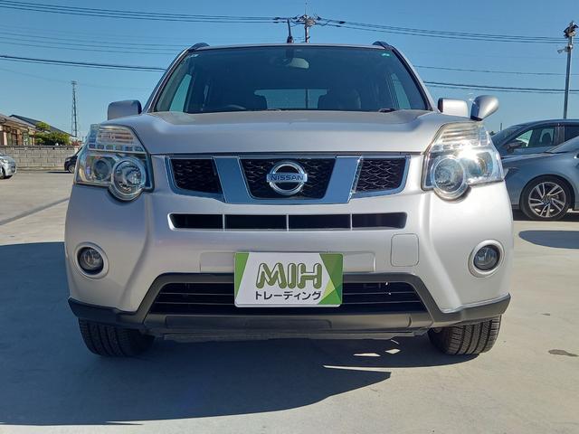 エクストレイル ２０Ｘｔｔ　ナビ　ＴＶ　バックモニター　Ｂｌｕｅｔｏｏｔｈ　全席シートヒーター　ＨＩＤ　オートライト　ＥＴＣ　切替式４ＷＤ　インテリジェントキー　フォグランプ　クルーズコントロール　純正１８インチアルミホイール（29枚目）