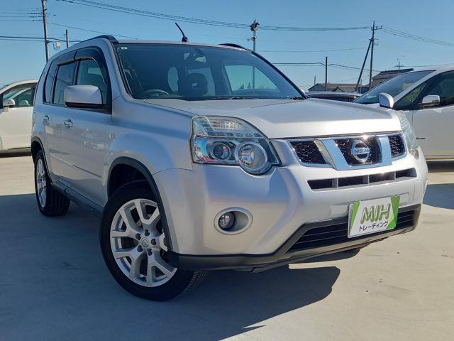 エクストレイル ２０Ｘｔｔ　ナビ　ＴＶ　バックモニター　Ｂｌｕｅｔｏｏｔｈ　全席シートヒーター　ＨＩＤ　オートライト　ＥＴＣ　切替式４ＷＤ　インテリジェントキー　フォグランプ　クルーズコントロール　純正１８インチアルミホイール（30枚目）