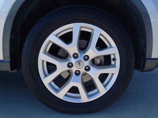 エクストレイル ２０Ｘｔｔ　ナビ　ＴＶ　バックモニター　Ｂｌｕｅｔｏｏｔｈ　全席シートヒーター　ＨＩＤ　オートライト　ＥＴＣ　切替式４ＷＤ　インテリジェントキー　フォグランプ　クルーズコントロール　純正１８インチアルミホイール（49枚目）