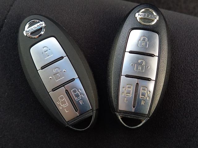 セレナ ２０Ｘ　Ｖセレクション＋セーフティ　Ｓ－ハイブリッド　ナビ　ＴＶ　全方位モニター　クルーズコントロール　両側パワースライドドア　プッシュスタート　インテリジェントキー　エマージェンシーブレーキ　８人乗　１５インチアルミホイール　Ｂｌｕｅｔｏｏｔｈ　ＥＴＣ（9枚目）