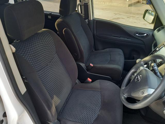 セレナ ２０Ｘ　Ｖセレクション＋セーフティ　Ｓ－ハイブリッド　ナビ　ＴＶ　全方位モニター　クルーズコントロール　両側パワースライドドア　プッシュスタート　インテリジェントキー　エマージェンシーブレーキ　８人乗　１５インチアルミホイール　Ｂｌｕｅｔｏｏｔｈ　ＥＴＣ（10枚目）