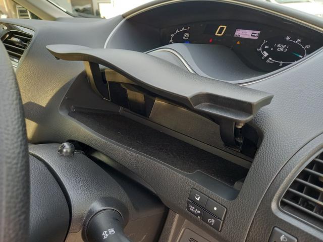 セレナ ２０Ｘ　Ｖセレクション＋セーフティ　Ｓ－ハイブリッド　ナビ　ＴＶ　全方位モニター　クルーズコントロール　両側パワースライドドア　プッシュスタート　インテリジェントキー　エマージェンシーブレーキ　８人乗　１５インチアルミホイール　Ｂｌｕｅｔｏｏｔｈ　ＥＴＣ（11枚目）