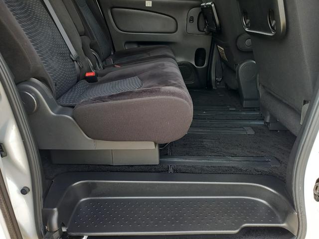 セレナ ２０Ｘ　Ｖセレクション＋セーフティ　Ｓ－ハイブリッド　ナビ　ＴＶ　全方位モニター　クルーズコントロール　両側パワースライドドア　プッシュスタート　インテリジェントキー　エマージェンシーブレーキ　８人乗　１５インチアルミホイール　Ｂｌｕｅｔｏｏｔｈ　ＥＴＣ（22枚目）