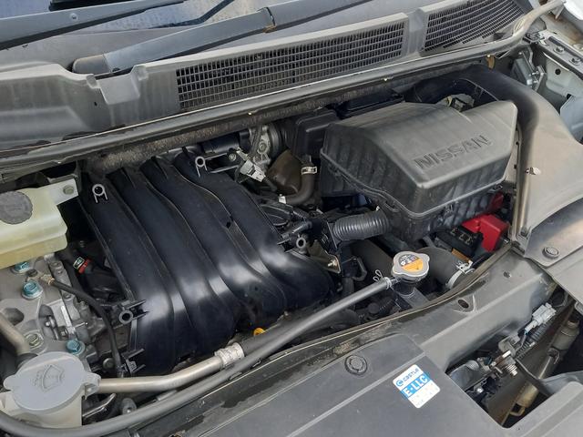 セレナ ２０Ｘ　Ｖセレクション＋セーフティ　Ｓ－ハイブリッド　ナビ　ＴＶ　全方位モニター　クルーズコントロール　両側パワースライドドア　プッシュスタート　インテリジェントキー　エマージェンシーブレーキ　８人乗　１５インチアルミホイール　Ｂｌｕｅｔｏｏｔｈ　ＥＴＣ（54枚目）