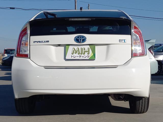 プリウス Ｇ　ナビ　ＴＶ　バックカメラ　Ｂｌｕｅｔｏｏｔｈオーディオ　クルーズコントロール　ＥＴＣ　電動シート　プッシュスタート　スマートキー　スペアキー　純正１５インチアルミホイール　ドアバイザー　トノカバー（33枚目）