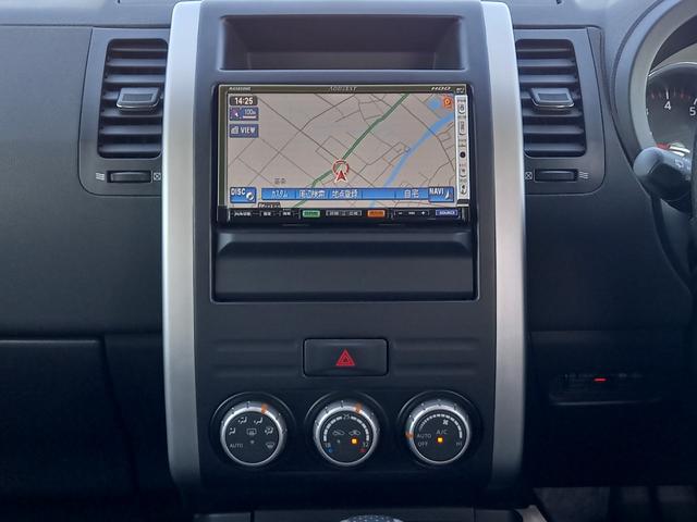 エクストレイル ２０Ｘｔｔ　４ＷＤ／ナビ／クルーズコントロール／シートヒーター／ＥＴＣ　オートライト／フォグランプ／スマートキー／ヒルディセントコントロール／オートエアコン／ルーフレール／純正１７インチアルミホイール／防水シート（3枚目）