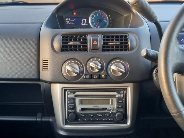 ｅＫスポーツ リミテッドエディション　ベンチシート　キーレスエントリー　純正１３インチアルミホイール　ドアバイザー　エアコン　パワーウィンドウ　パワーステリング　電動格納ミラー　運転席・助手席エアバッグ　ＡＢＳ（3枚目）