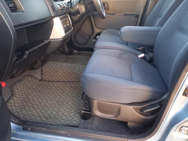 ｅＫスポーツ リミテッドエディション　ベンチシート　キーレスエントリー　純正１３インチアルミホイール　ドアバイザー　エアコン　パワーウィンドウ　パワーステリング　電動格納ミラー　運転席・助手席エアバッグ　ＡＢＳ（12枚目）