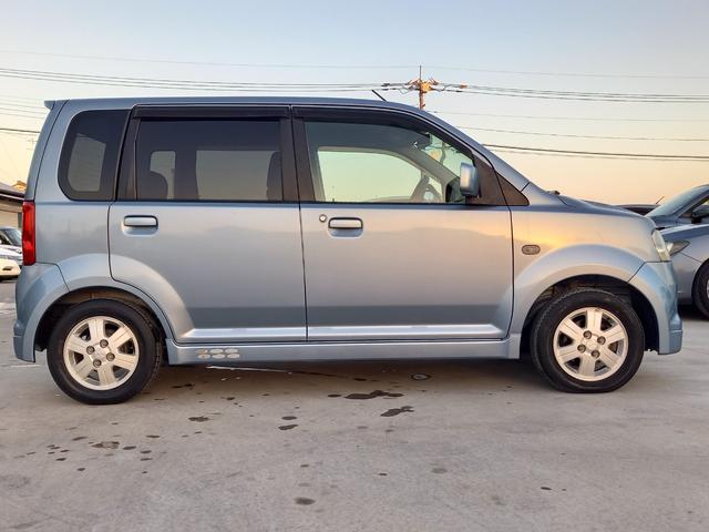 ｅＫスポーツ リミテッドエディション　ベンチシート　キーレスエントリー　純正１３インチアルミホイール　ドアバイザー　エアコン　パワーウィンドウ　パワーステリング　電動格納ミラー　運転席・助手席エアバッグ　ＡＢＳ（24枚目）