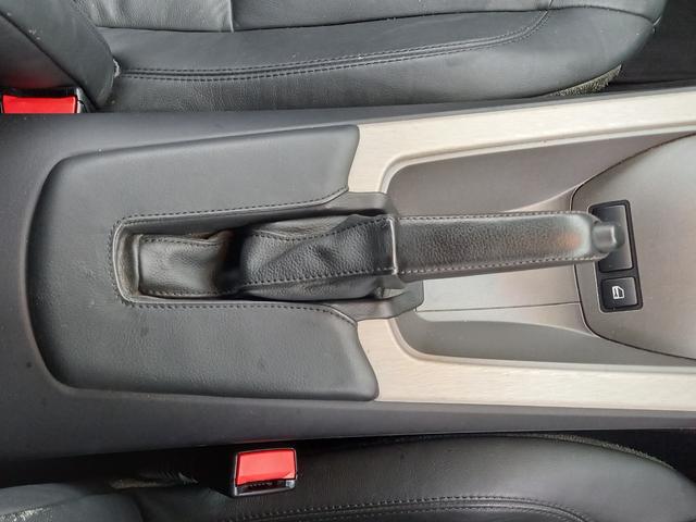 Z4 2.2i 電動ルーフ不良 ナビ シートヒーター フロントフォグランプ 純正17インチアルミホイール キーレスエントリー スペアキー ブラックレザーシート ETC HIDヘッドライト 電動格納ミラー(8枚目)