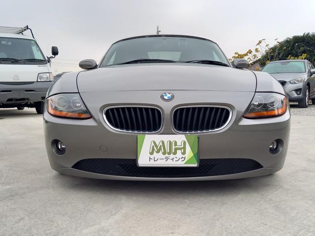 Z4 2.2i 電動ルーフ不良 ナビ シートヒーター フロントフォグランプ 純正17インチアルミホイール キーレスエントリー スペアキー ブラックレザーシート ETC HIDヘッドライト 電動格納ミラー(18枚目)