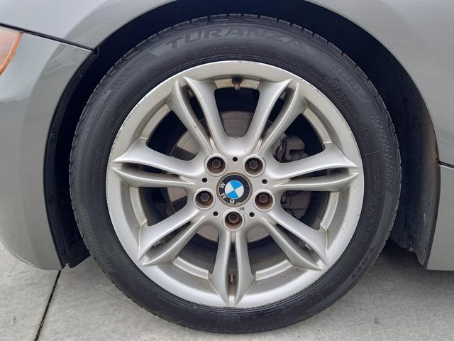 Z4 2.2i 電動ルーフ不良 ナビ シートヒーター フロントフォグランプ 純正17インチアルミホイール キーレスエントリー スペアキー ブラックレザーシート ETC HIDヘッドライト 電動格納ミラー(33枚目)