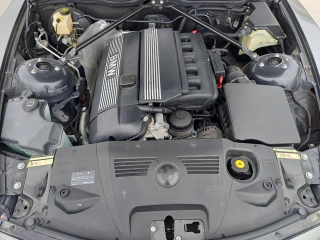 Z4 2.2i 電動ルーフ不良 ナビ シートヒーター フロントフォグランプ 純正17インチアルミホイール キーレスエントリー スペアキー ブラックレザーシート ETC HIDヘッドライト 電動格納ミラー(36枚目)