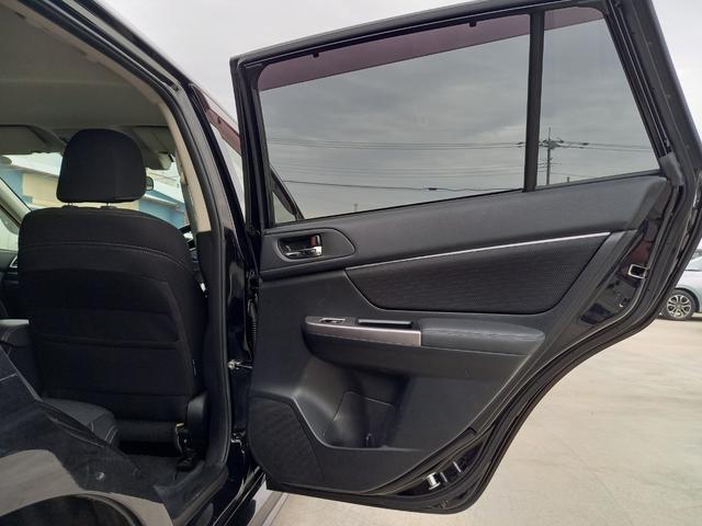 レヴォーグ １．６ＧＴアイサイト　４ＷＤ　ナビ　ＴＶ　バックカメラ　ＴＶ　Ｂｌｕｅｔｏｏｔｈ　クルーズコントロール　ＥＴＣ　純正１７インチアルミホイール　フォグランプ　オートライト　パドルシフト　アイドリングストップ　スマートキー（22枚目）