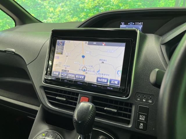 V 純正ナビ・両側電動スライドドア・LEDヘッド・フルセグ・バックカメラ・Bluetooth・オートマチックハイビーム・スマートキー・プッシュスタート・デュアルオートエアコン(3枚目)