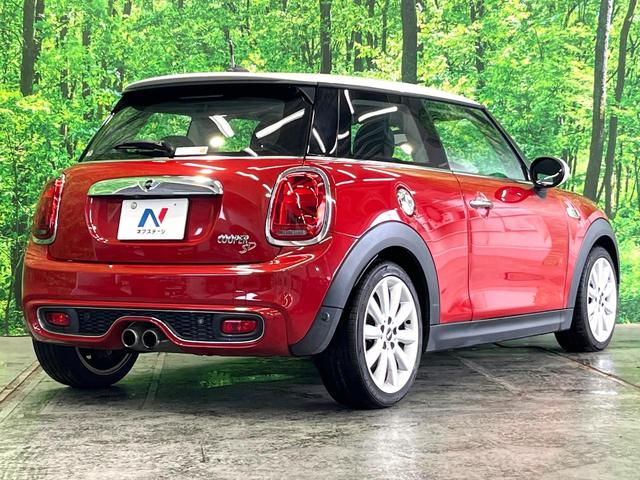 ＭＩＮＩ クーパーＳＤ　３ドア　純正ナビ　ドライビングアシストパッケージ　ペッパーパッケージ　パーキングアシストパッケージ　　アダプティブＬＥＤヘッドライト（14枚目）