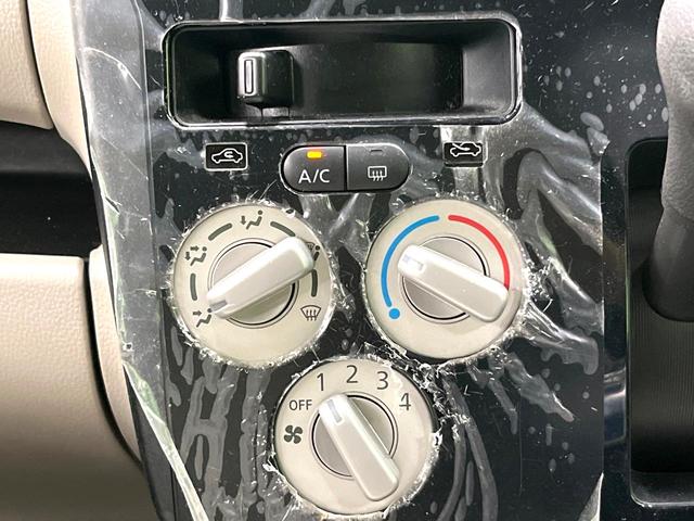 デイズ Ｊ　ＳＤナビ　地デジ　キーレス　エマージェンシーブレーキ　踏み間違え防止アシスト　ＶＤＣ（46枚目）