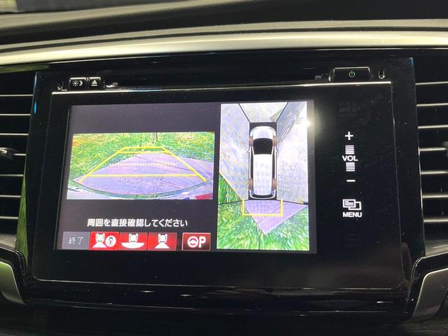 オデッセイ アブソルート・Ｘホンダセンシングアドバンスドパッケジ　両側電動ドア　後席モニター　全周囲カメラ　衝突被害軽減システム　レーダークルーズ　パワーシート　コーナーセンサー　ＬＥＤヘッド　ビルトインＥＴＣ　オートライト　オートエアコン　純正１８インチアルミ（4枚目）