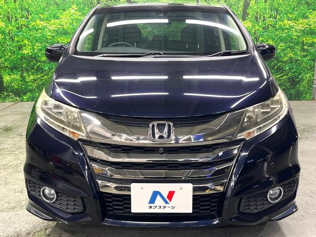 オデッセイ アブソルート・Ｘホンダセンシングアドバンスドパッケジ　両側電動ドア　後席モニター　全周囲カメラ　衝突被害軽減システム　レーダークルーズ　パワーシート　コーナーセンサー　ＬＥＤヘッド　ビルトインＥＴＣ　オートライト　オートエアコン　純正１８インチアルミ（14枚目）